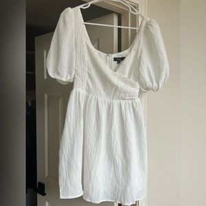 White formal dress from Lulus.com size XS